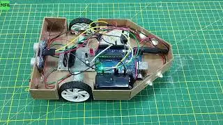 Coche con Sensor de Retroceso