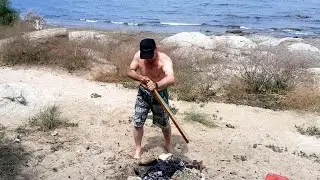 На море