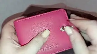 Что в "дамской сумке"/ Заглядываем в мою/ Сундук со сказками.