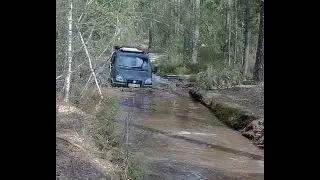 Встреча соболь 4х4 . Ночевка в лесу в дождь