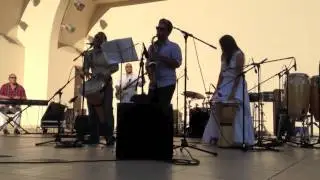 Paoli Mejias jazz Quintet En orlando FL djembe solo Fest Viva Jazz Lake Eola