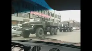 Астрахань  Российская военная техника с белыми полосками