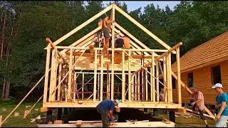 Лесной дом 1 часть Construction of a house in the bushcraft forest 🏕️