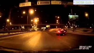 Выпал с такси на ходу!!!