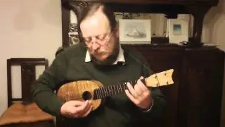 Haele - Ernet Ka'ai - Custom Pineapple ukulele