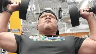 Shoulder and Back Day featuring The Boogeyman 💀💣🔥
