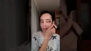 Makiyaj qilish,ten surish,kòz makiyaji,yuz makiyaji,lab bòyash