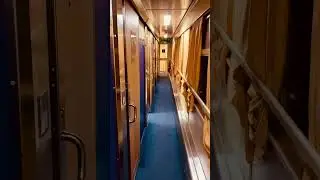 Внутри вагона СВ поезда РЖД