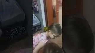 Илья и Соня мучают Аминку...