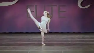 Hannah Colin - Everybody Wants to Rule the World