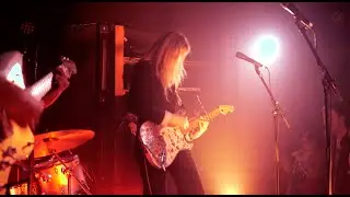Bexy live at Space Academy