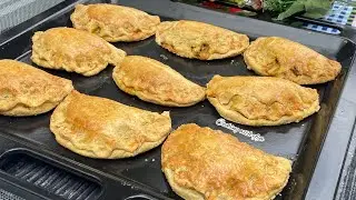 HOW TO MAKE MEAT PIE | FLAKY & RICH GHANA MEAT PIE RECIPE | African Party Snack Idea | Meat Pie