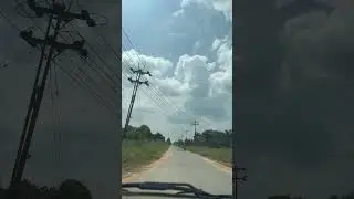 Jalanan lurus di Kalimantan bikin terpesona😱😱