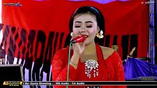 Candra Kirana//Wengi Ing Trenggalek