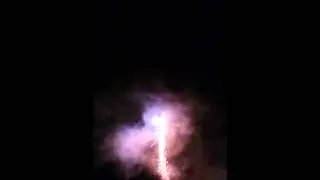 Xperia Z3 1080p video sample - fireworks at night