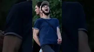 Покупаем леденец говорит 😄