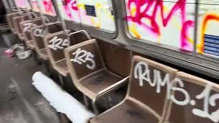 Exploring a derelict #MUNI bus #1