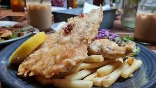 jalan jalan cari makan di jongker walk melaka fish and chips tersedap di melaka