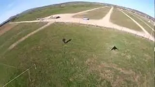 vidéo embarquée  et déroulage simultanée des deux  lignes du cerf-volant pilotable et acrobatie