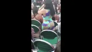 رقص​ منزلي خاص