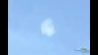 UFO disguised as a cloud / НЛО замаскировано под облако