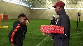Paul Pogba Surprises a FAN on Christmas!!!(Respect)