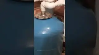 Как и сколько надо запихнуть воздуха в гидроаккумулятор. 