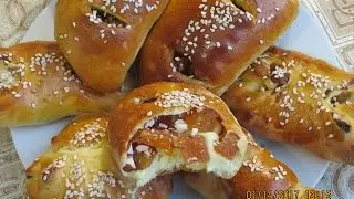 Булочки с курагой и миндалем