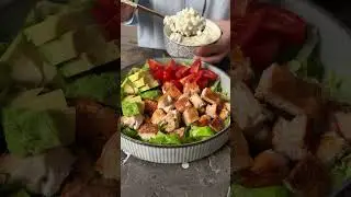 Protein salad with cottage cheese 