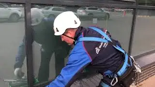 Как помыть  оконц без разводов?
