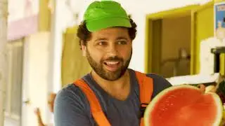 מתן צור שחקן אנדרדוס ופולע קורקוס בסדרת קומדיה - הירקנייה של עמרם פרק 1