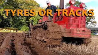 International Harvester Tracks or Tyres