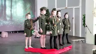 2018 05 Литературно музыкальная композиция Идут по войне девчата