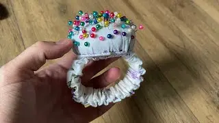 Игольница на руку . Легко сшить за 30 минут.