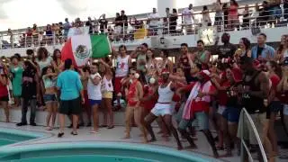 Aventura Dance Cruise 2013, Pool Party