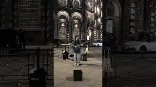 У Метро Артисты улиц Питера!