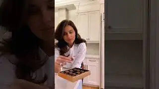 Peppermint bark or arctic sea salt caramel chocolates? - Purdys Chocolatier