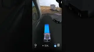 FSD v12 drives into field 😮