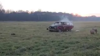 Разбили машину в смятку!