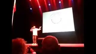 Emotioneel optreden tijdens viering RMS-proclamatie