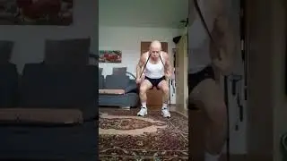 Пятница-пьяница, но с зарядкой не прощается...💪😅👍
