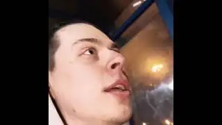 😧