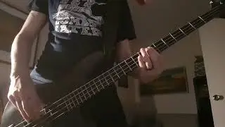 "Children of the Grave" Black Sabbath bass cover