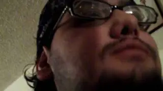 Eating a pizza in HD!!!!!!!! and BYOB on Guitar Hero World Tour