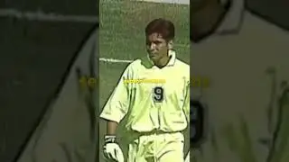 He played as a goalkeeper and striker at the same time 🤣🔥