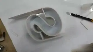 Как придают 3-D ОБЪЁМ, буква S. Художественные роботы.