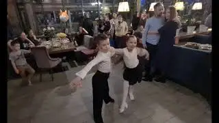 Дима и Лана! Дети Зажгли танцпол!!! Подарок крестному!!! 03.04.2021г.