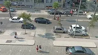 Cum se traversează strada în Durres Albania