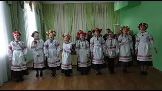 Образцовой ансамбль народной песни 