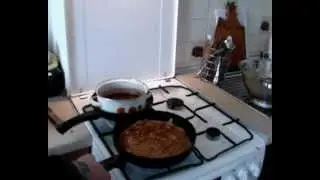 Zupa Pomidorowa presents: 'Denior po prostu gotuj: naleśniki'